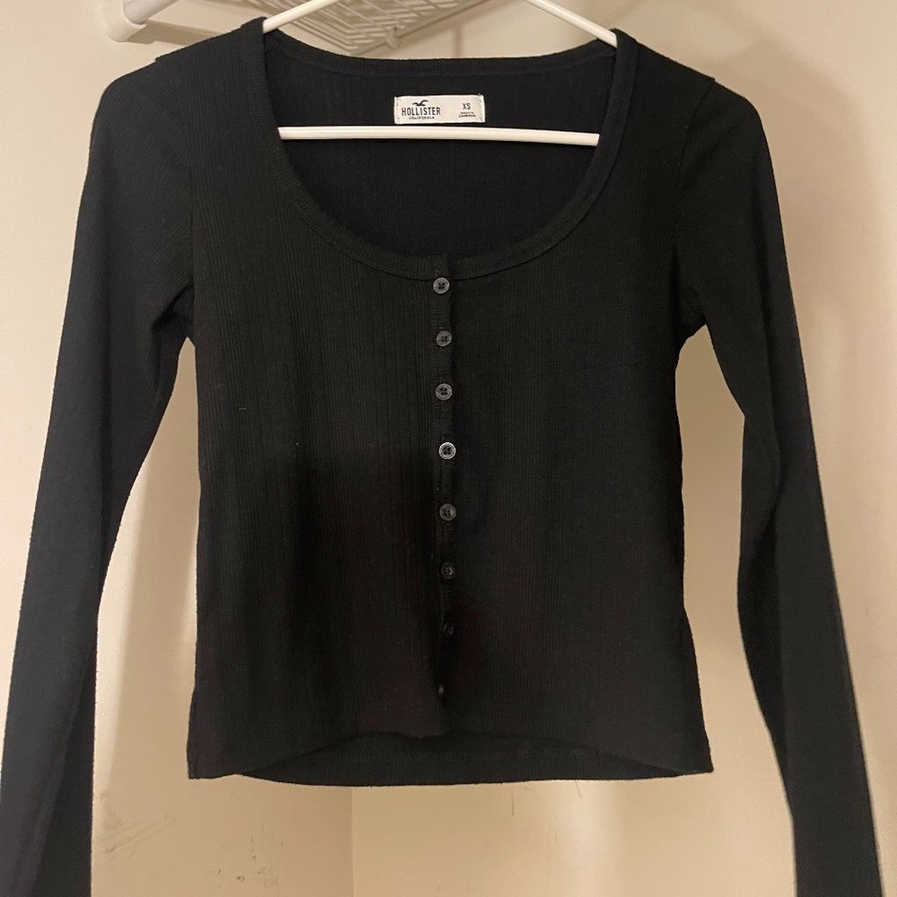 Hollister Ribbed Black Button Down Long-sleeve